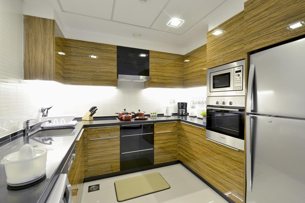 Royal Ambassador - Al Yal Suites Manama Room photo